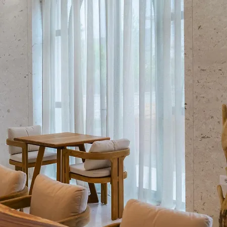 Citadel Heritage Hotel Berat
